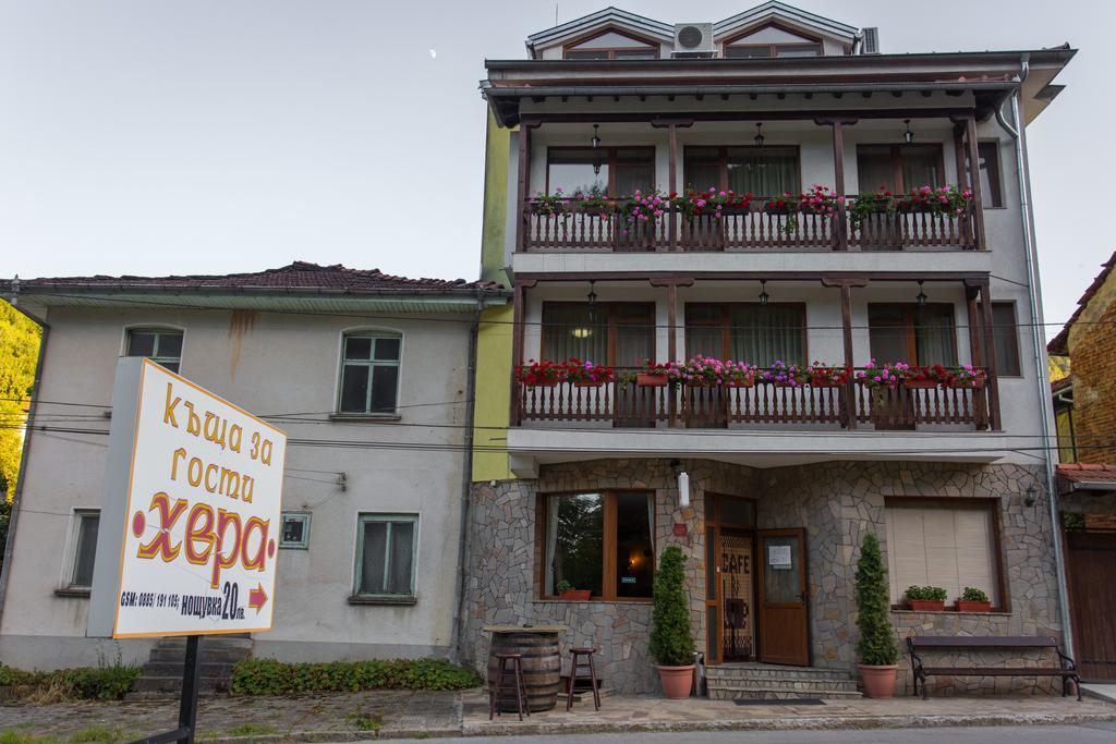 Hera Guest House Chiflik Luaran gambar