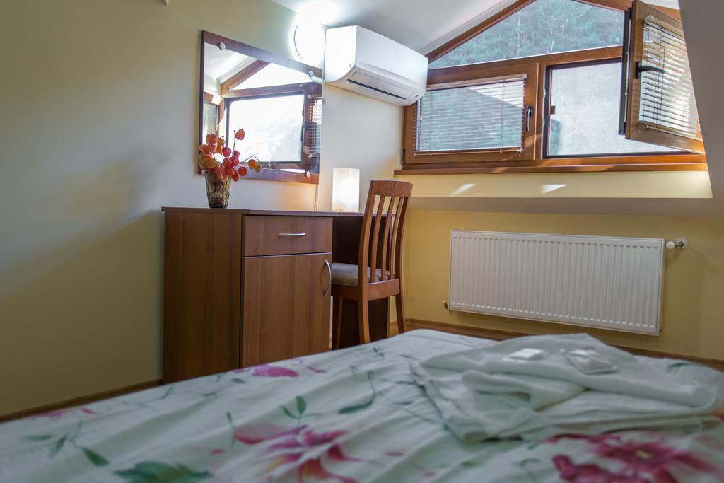 Hera Guest House Chiflik Luaran gambar