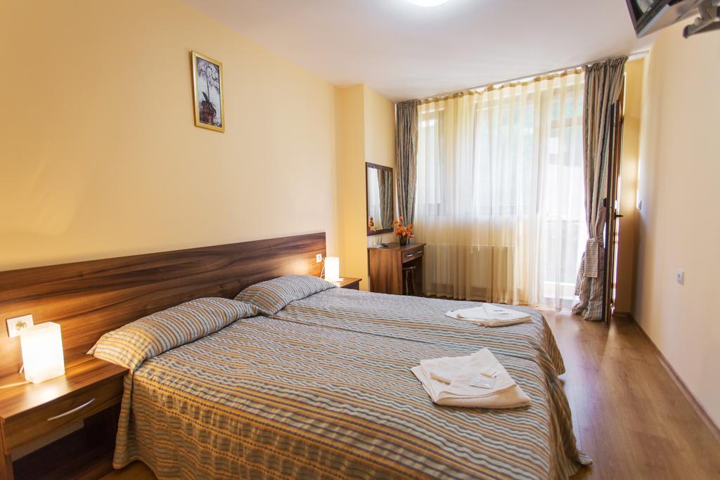 Hera Guest House Chiflik Luaran gambar